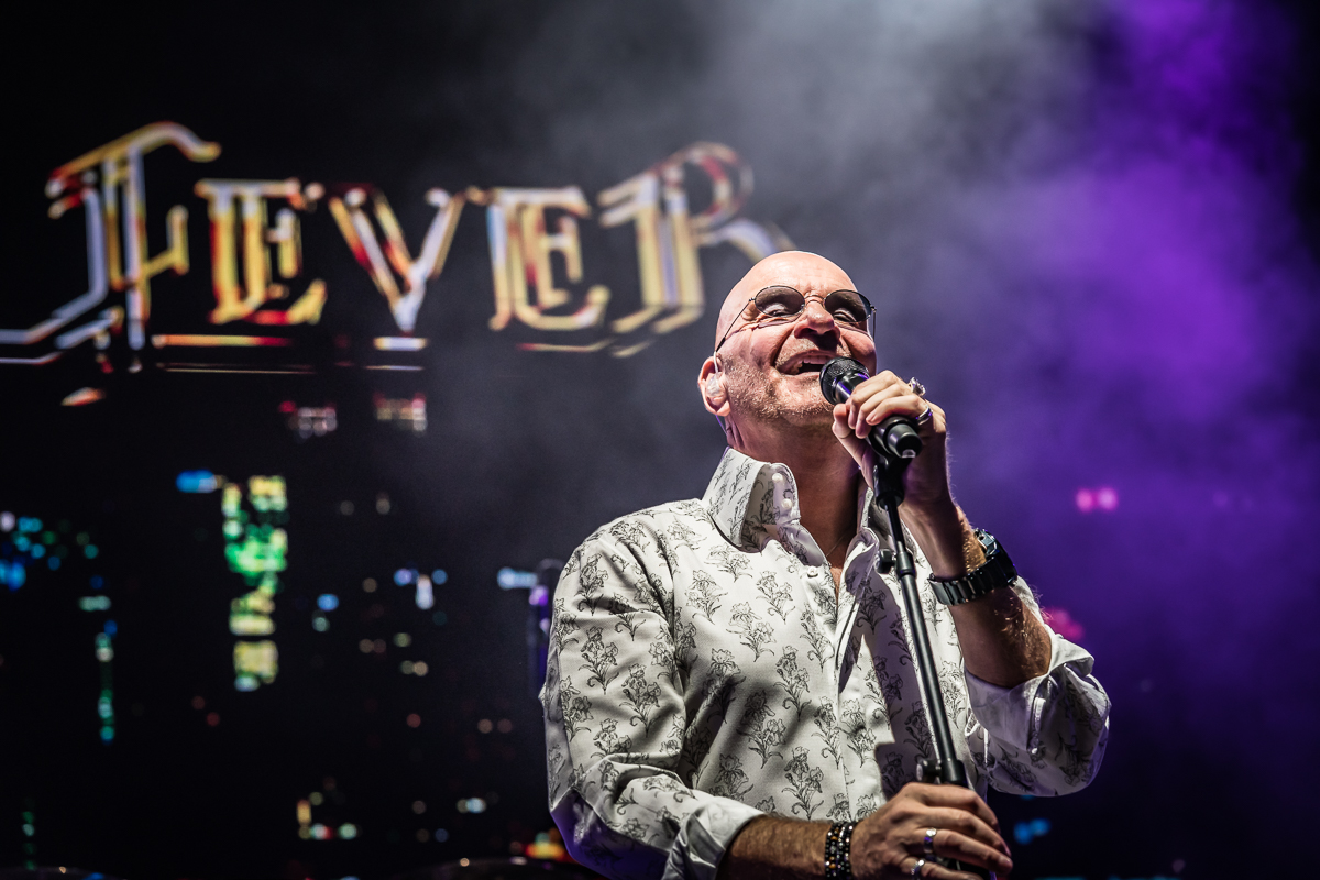 Night Fever - A tribute to the Bee Gees @ Fonnefeesten 2025, foto 13, foto's door Danny Wagemans - FrontView Magazine