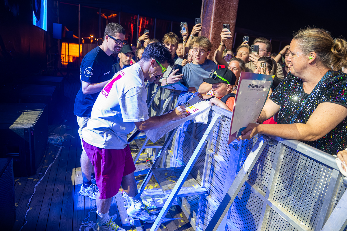 Omdat het kan & Average Rob @ Rijvers Festival 2025, picture 1, photographed by Dimitri Vanlommel - FrontView Magazine