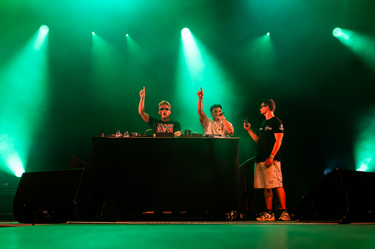 Omdat het kan & Average Rob @ Rijvers Festival 2025, picture 5, photographed by Dimitri Vanlommel - FrontView Magazine