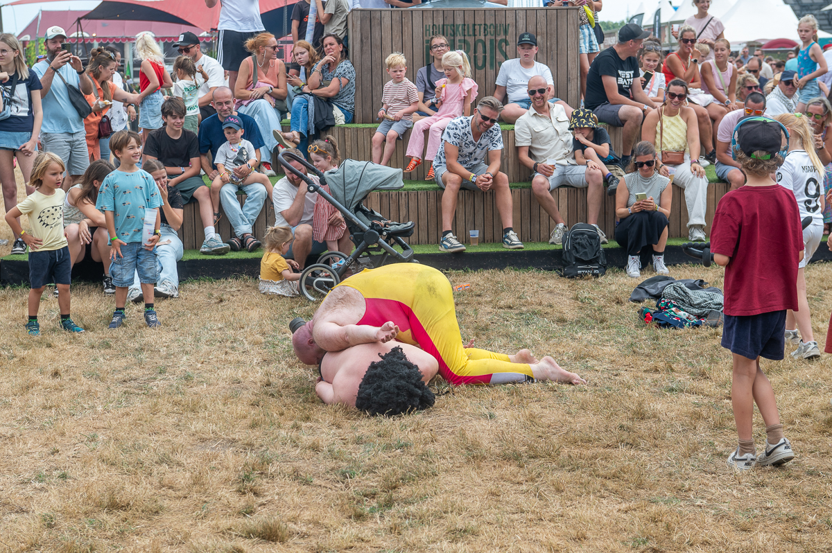 Radio Topkaas @ Rijvers Festival 2025, picture 9, photographed by Youri Vanlommel - FrontView Magazine