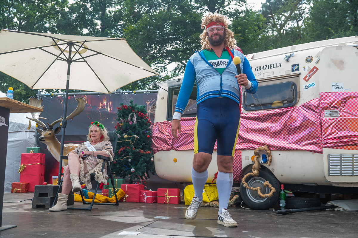 Radio Topkaas @ Rijvers Festival 2025, picture 10, photographed by Youri Vanlommel - FrontView Magazine