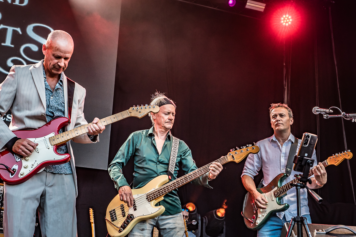 The Woodland Dire Straights @ Fonnefeesten 2025, foto 19, foto's door Danny Wagemans - FrontView Magazine