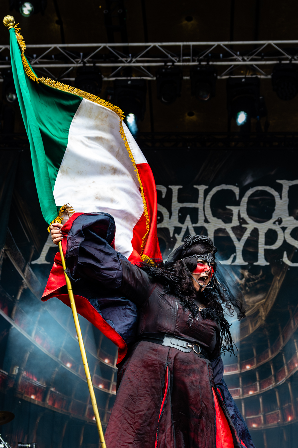 Fleshgod Apocalypse @ Dynamo Metal Fest, foto 8, foto's door Dorien Goetschalckx - FrontView Magazine