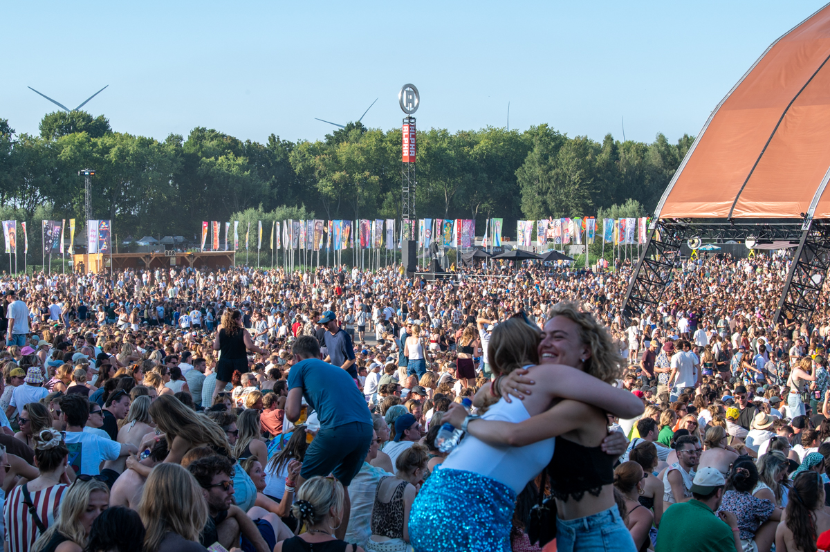 Sfeer @ Lowlands, picture 10, photographed by Anoek Houben - FrontView Magazine