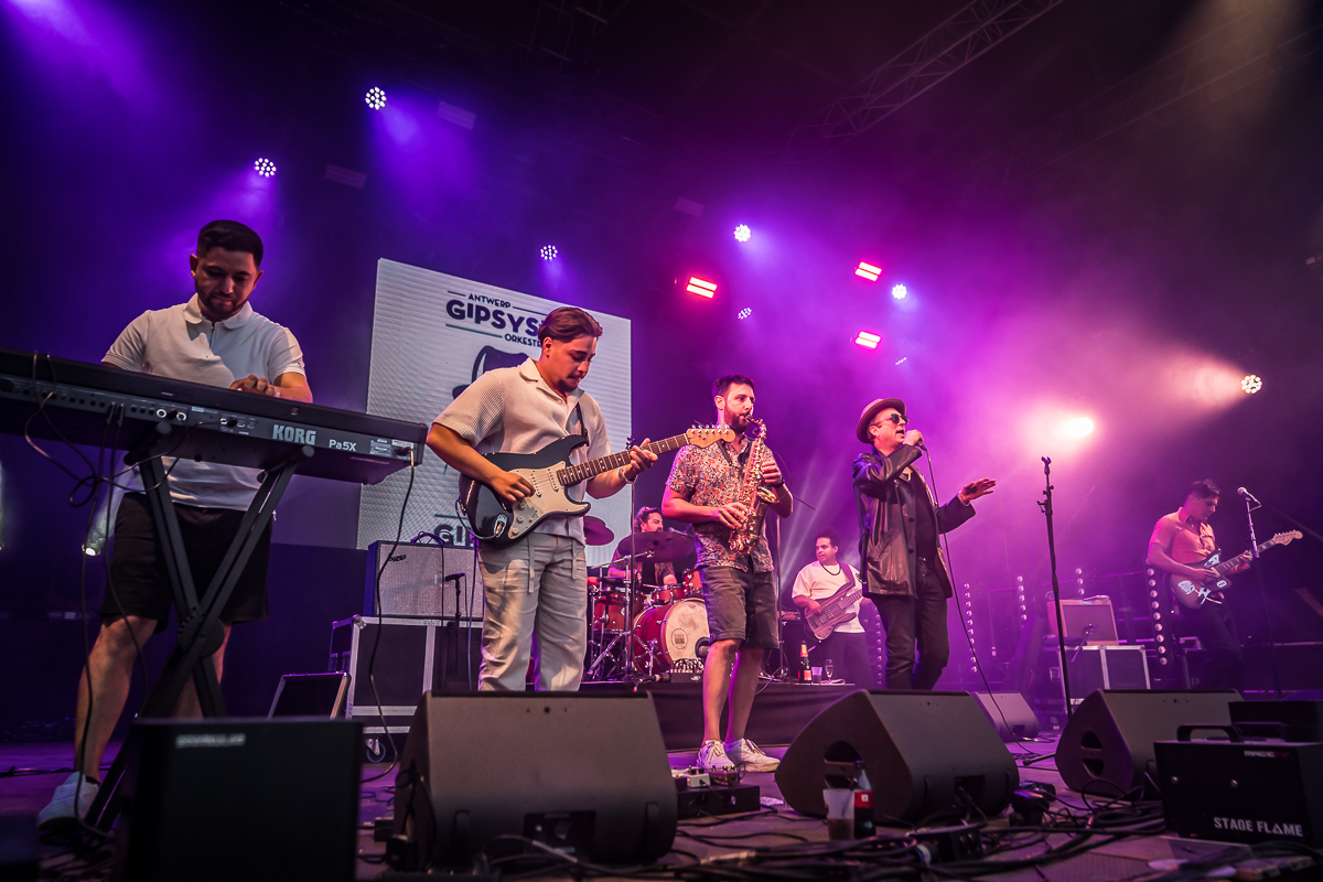 Antwerp Gipsy-Ska Orkestra @ Fonnefeesten 2025, foto 7, foto's door Danny Wagemans - FrontView Magazine