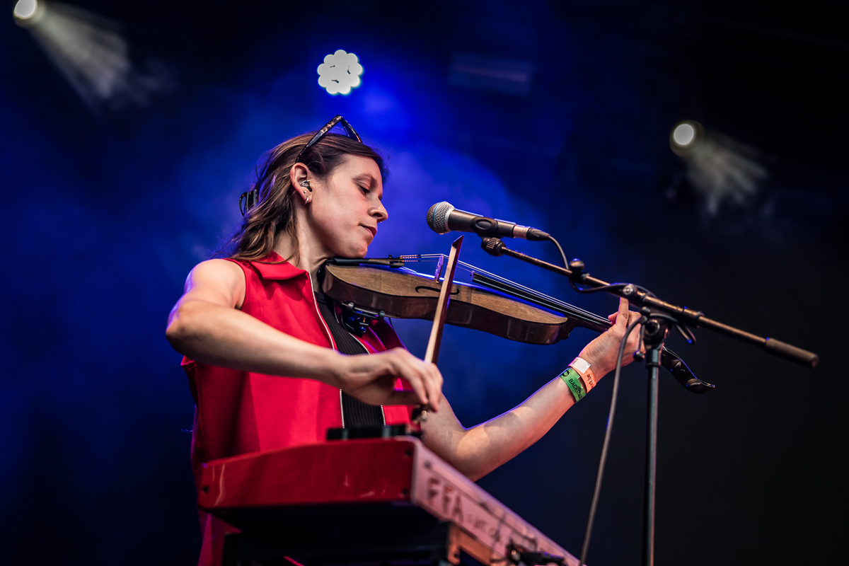 Floris Francis Arthur @ Fonnefeesten 2025, foto 3, foto's door Danny Wagemans - FrontView Magazine