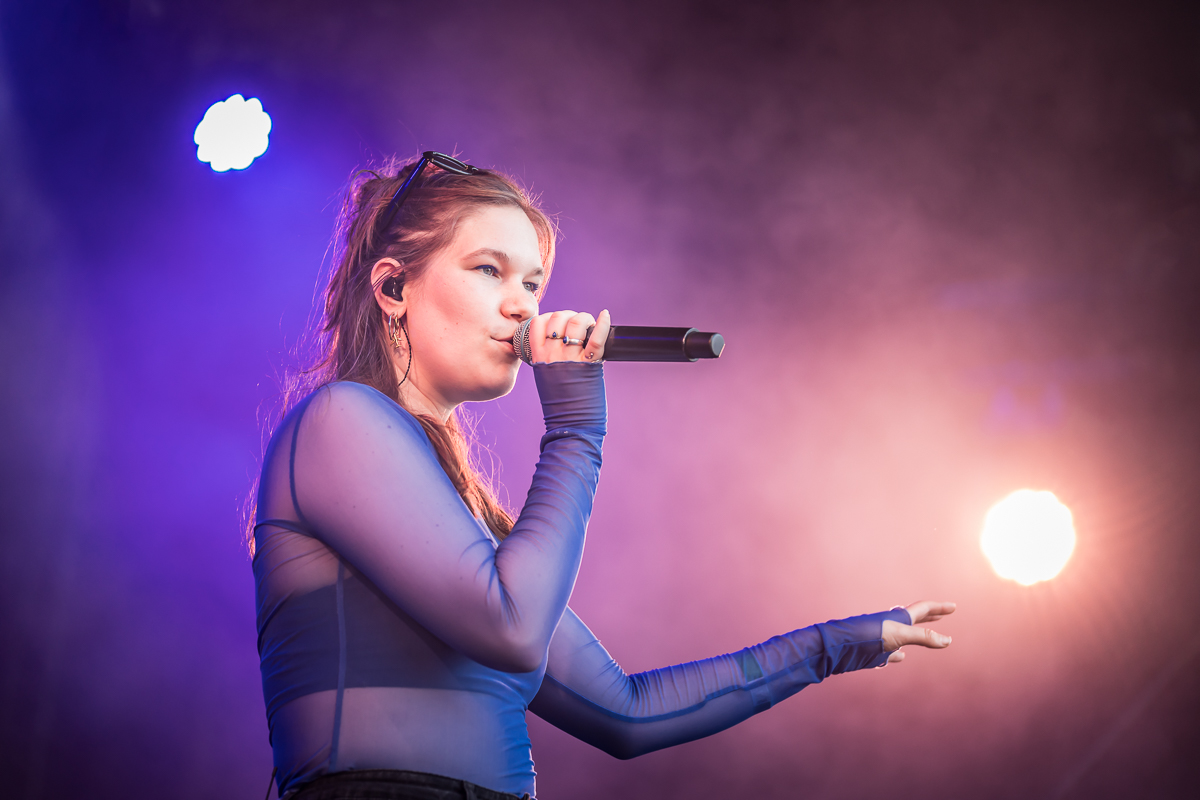 Vroni @ Fonnefeesten 2025, foto 6, foto's door Danny Wagemans - FrontView Magazine