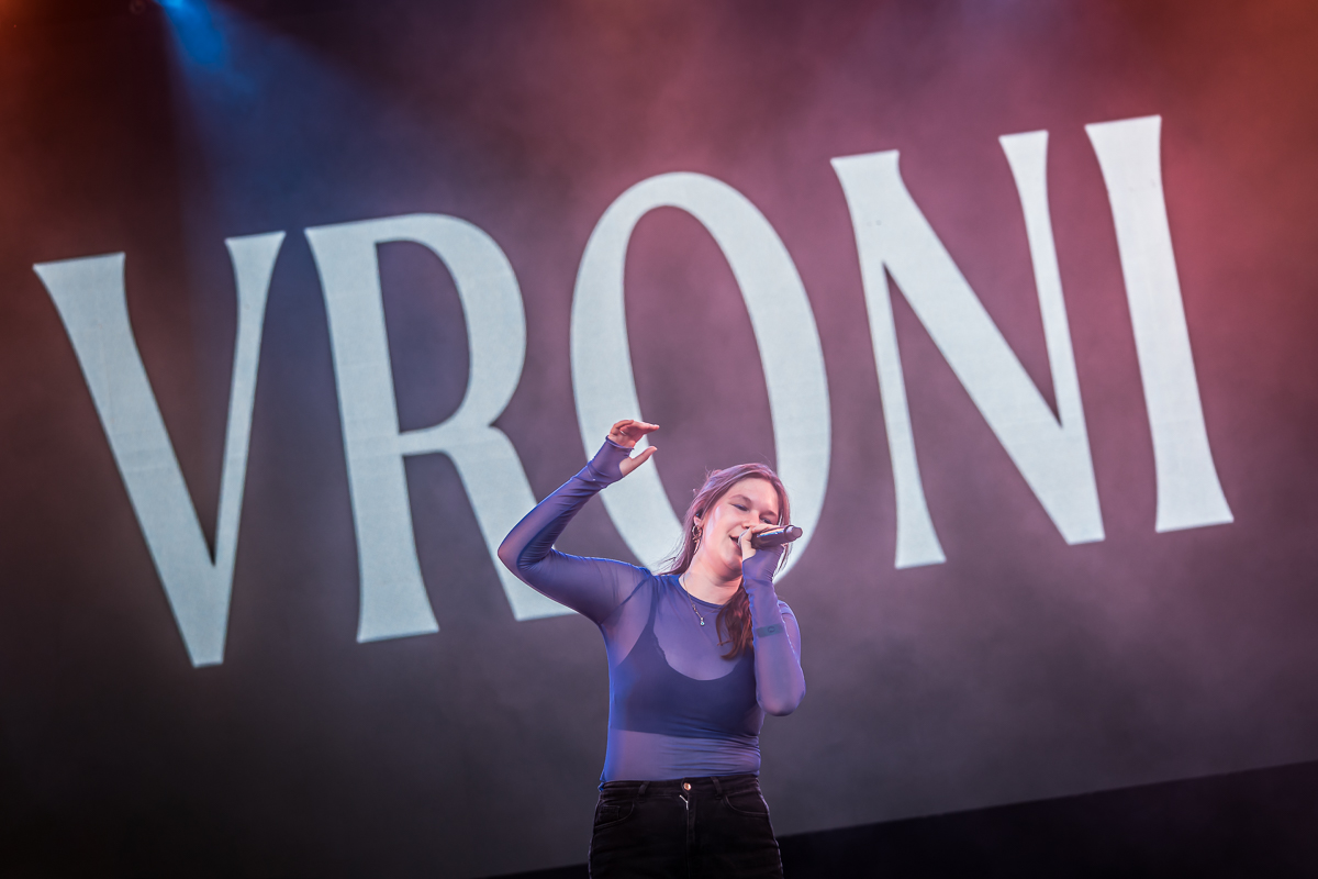 Vroni @ Fonnefeesten 2025, foto 27, foto's door Danny Wagemans - FrontView Magazine