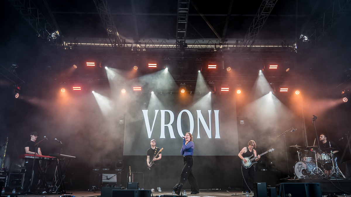 Vroni @ Fonnefeesten 2025, foto 29, foto's door Danny Wagemans - FrontView Magazine