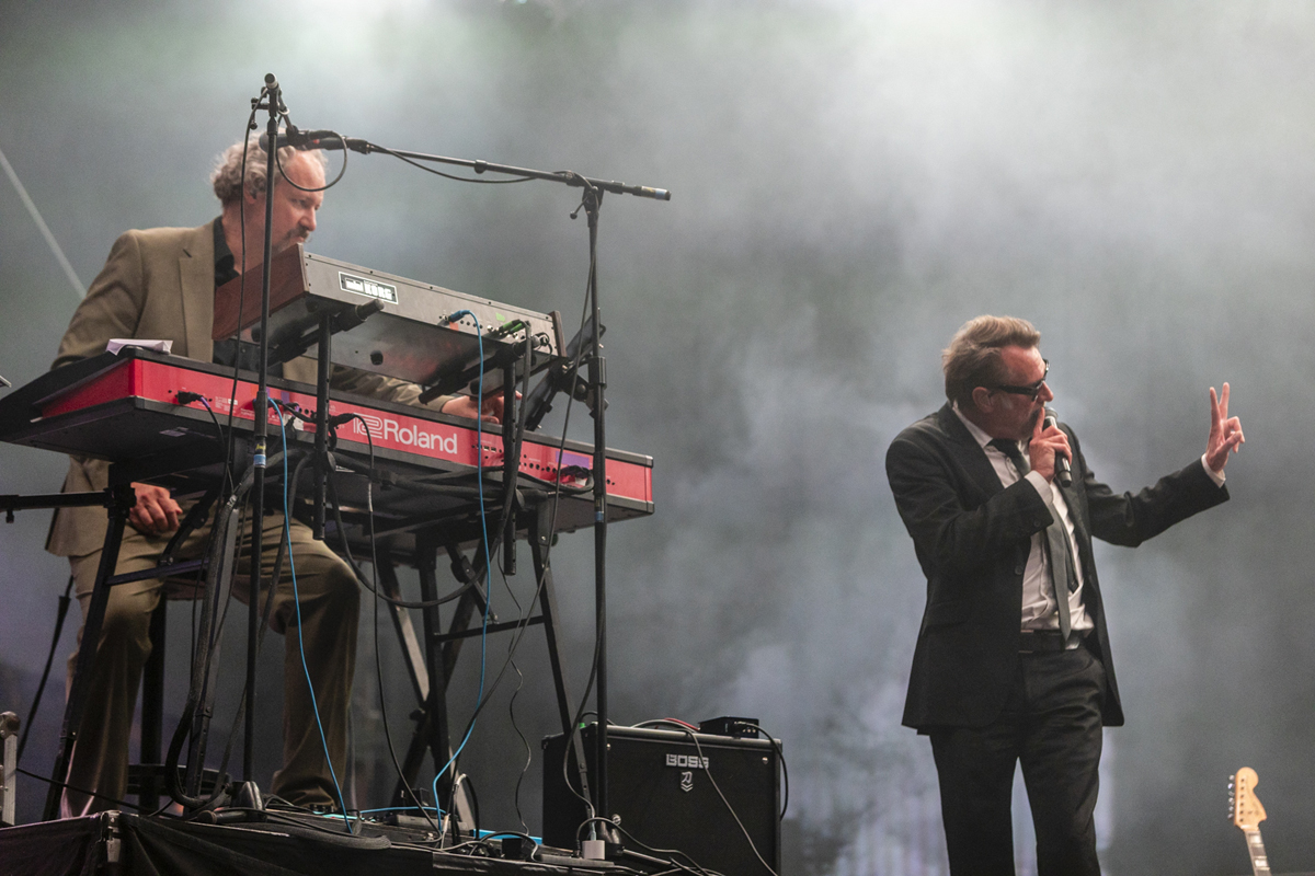 Daan @ Maanrock 2025, picture 13, photographed by Edwin Houdevelt - FrontView Magazine