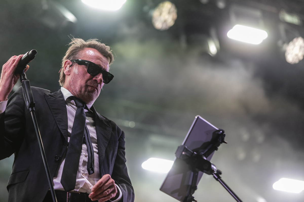 Daan @ Maanrock 2025, picture 19, photographed by Edwin Houdevelt - FrontView Magazine