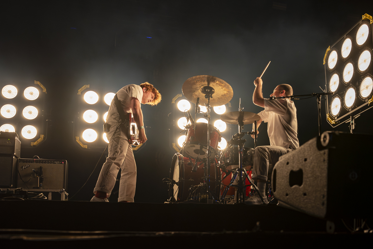 Equal Idiots @ Beveren Buiten, picture 1, photographed by Bart Janssens - FrontView Magazine
