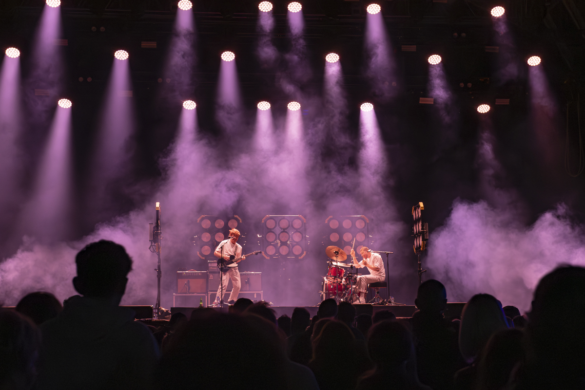 Equal Idiots @ Beveren Buiten, picture 10, photographed by Bart Janssens - FrontView Magazine