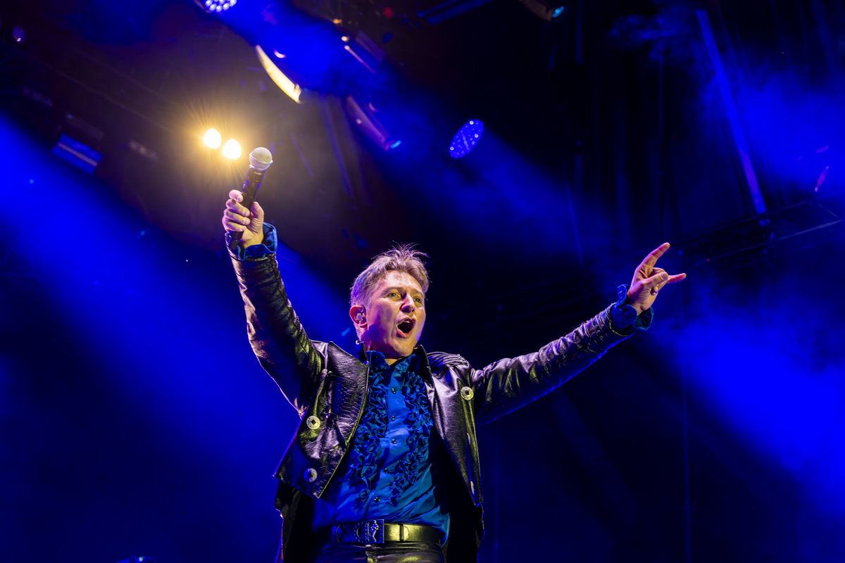 Helmut Lotti @ Beveren Buiten, picture 7, photographed by Bart Janssens - FrontView Magazine