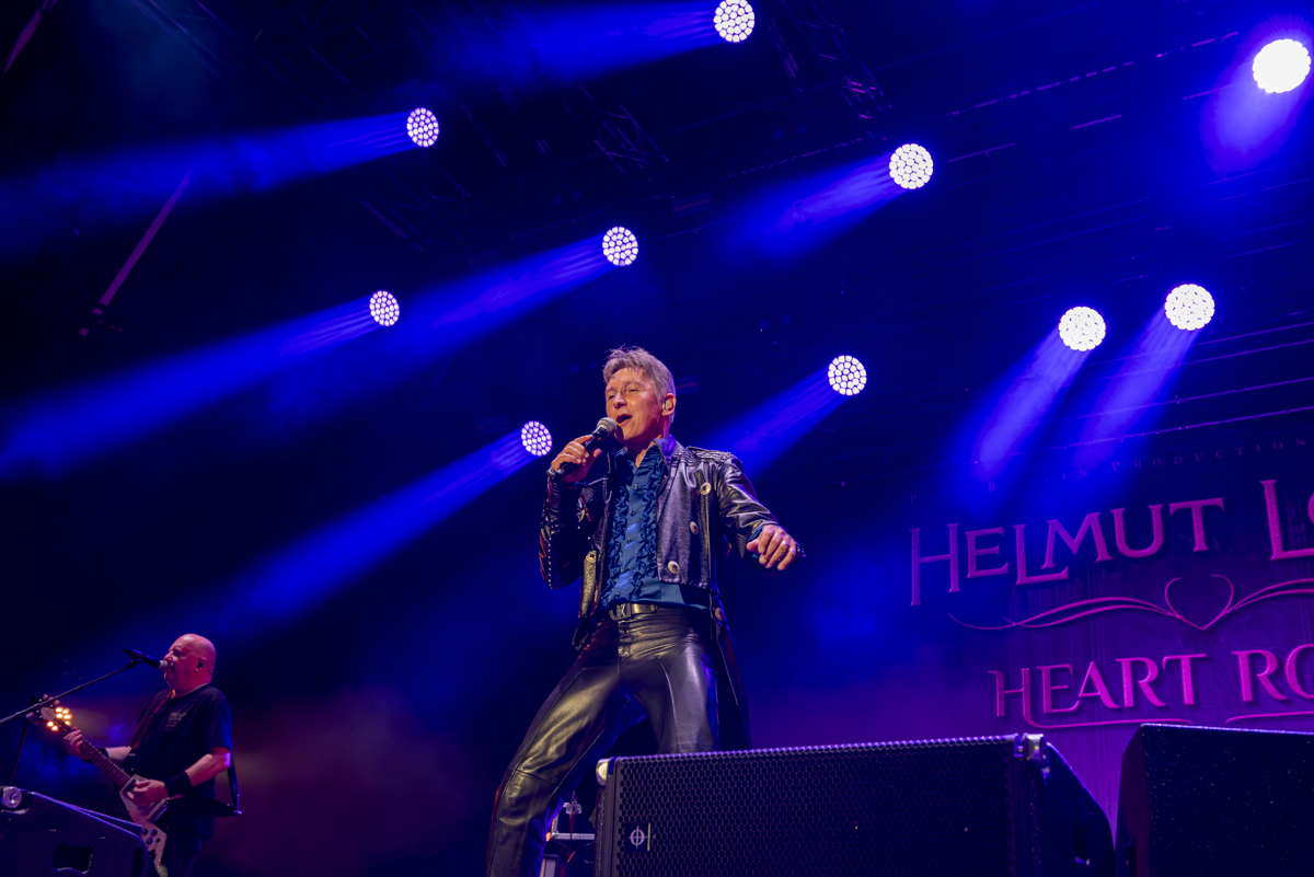 Helmut Lotti @ Beveren Buiten, picture 14, photographed by Bart Janssens - FrontView Magazine