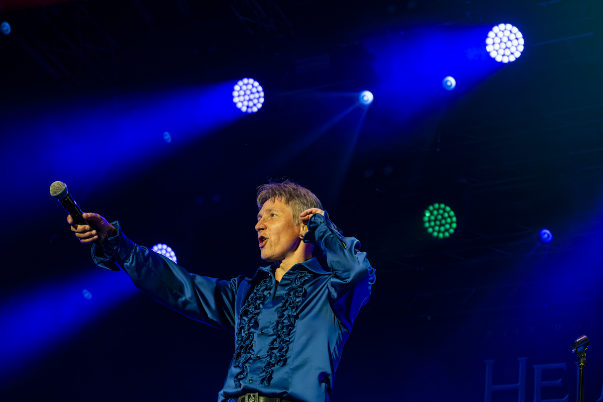 Helmut Lotti @ Beveren Buiten, picture 24, photographed by Bart Janssens - FrontView Magazine