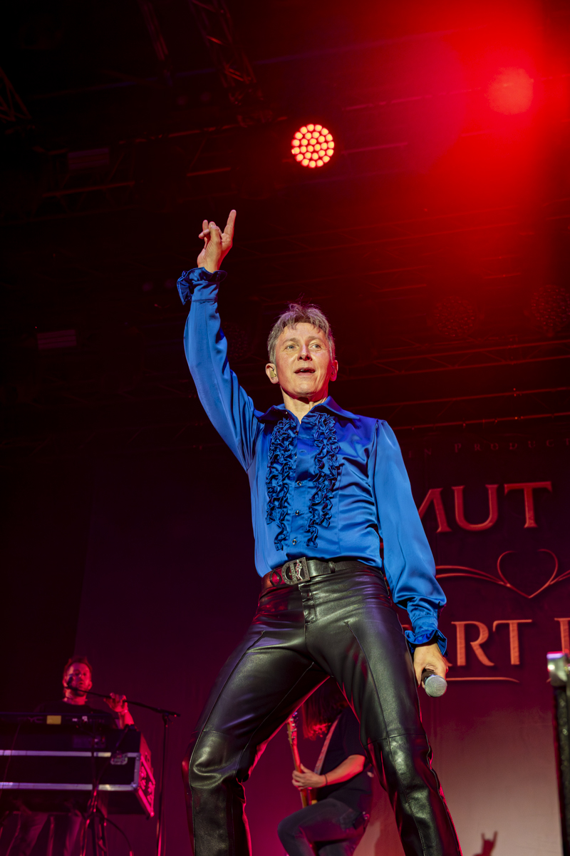 Helmut Lotti @ Beveren Buiten, picture 27, photographed by Bart Janssens - FrontView Magazine