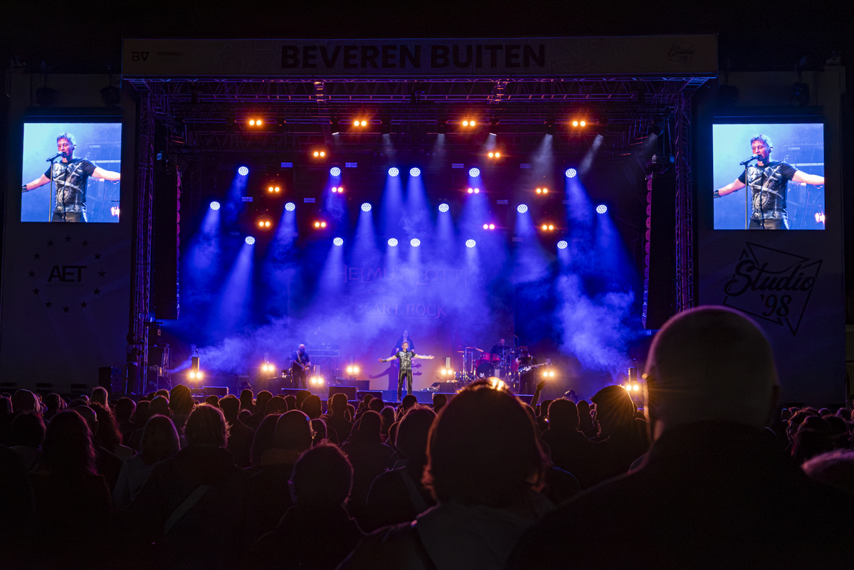 Helmut Lotti @ Beveren Buiten, picture 33, photographed by Bart Janssens - FrontView Magazine