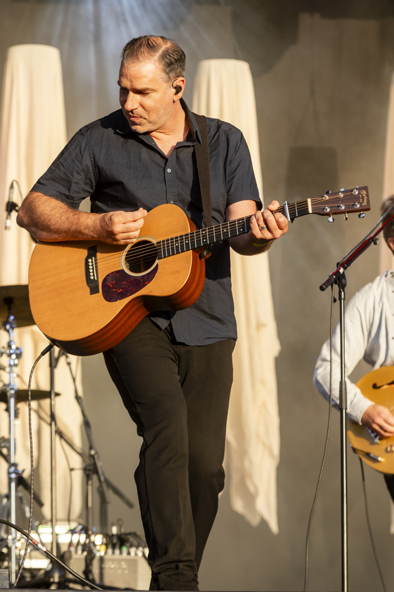 Yevgueni @ Maanrock 2025, foto 22, foto's door Edwin Houdevelt - FrontView Magazine