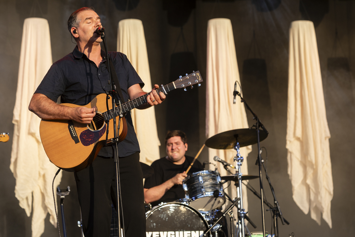 Yevgueni @ Maanrock 2025, foto 26, foto's door Edwin Houdevelt - FrontView Magazine