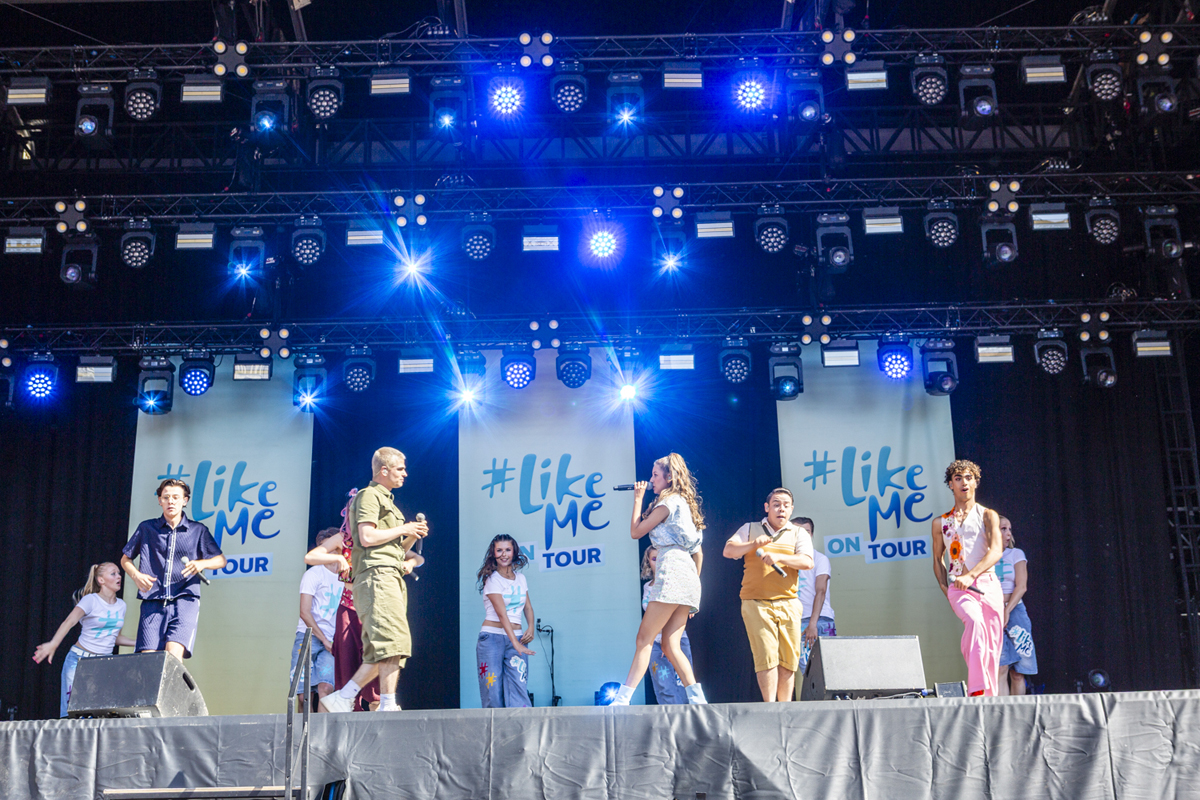 #LikeMe @ Maanrock 2025, foto 5, foto's door Edwin Houdevelt - FrontView Magazine