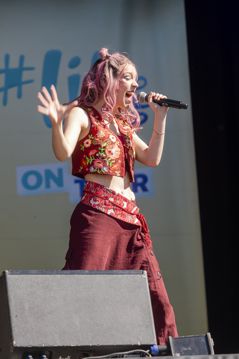 #LikeMe @ Maanrock 2025, foto 15, foto's door Edwin Houdevelt - FrontView Magazine