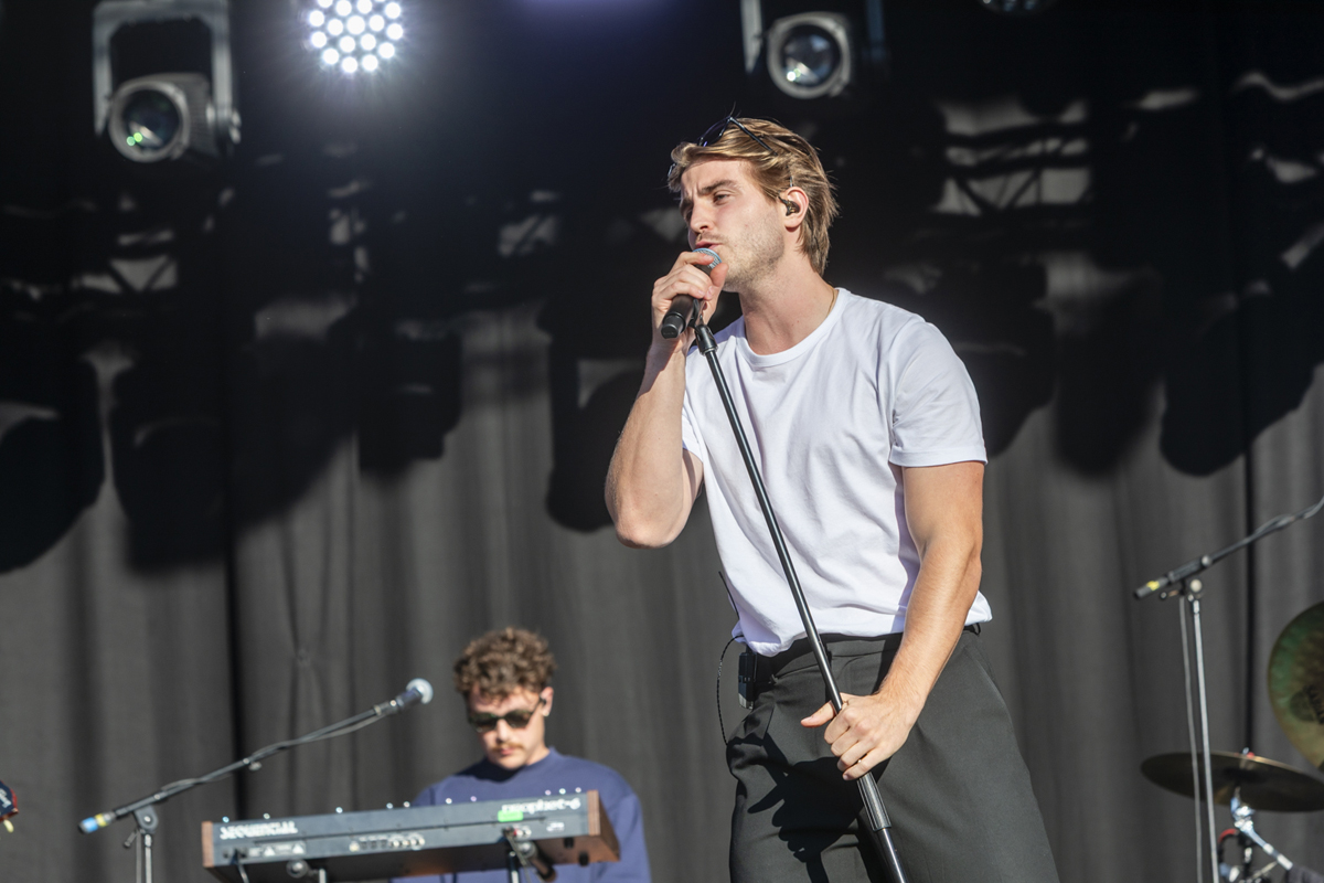 Maksim @ Maanrock 2025, foto 6, foto's door Edwin Houdevelt - FrontView Magazine
