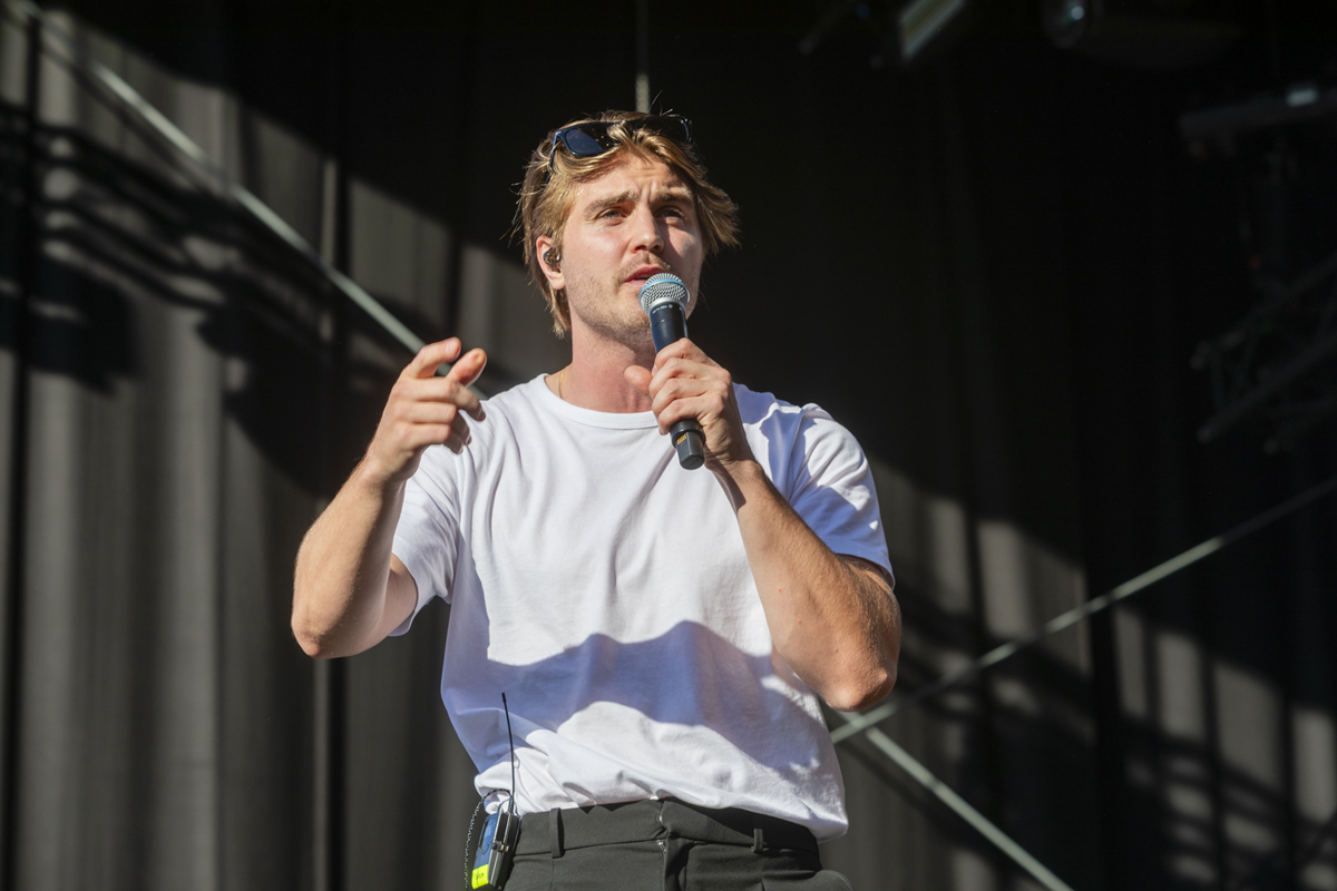 Maksim @ Maanrock 2025, foto 11, foto's door Edwin Houdevelt - FrontView Magazine