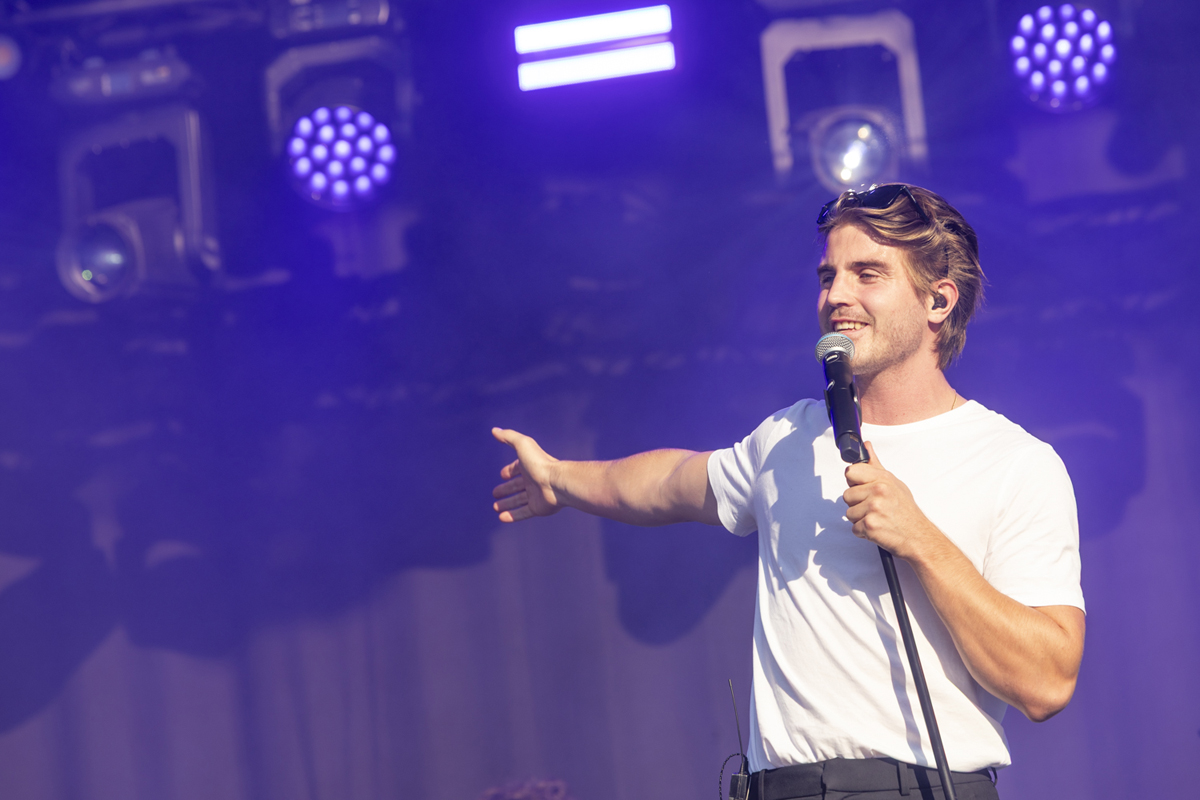 Maksim @ Maanrock 2025, foto 16, foto's door Edwin Houdevelt - FrontView Magazine