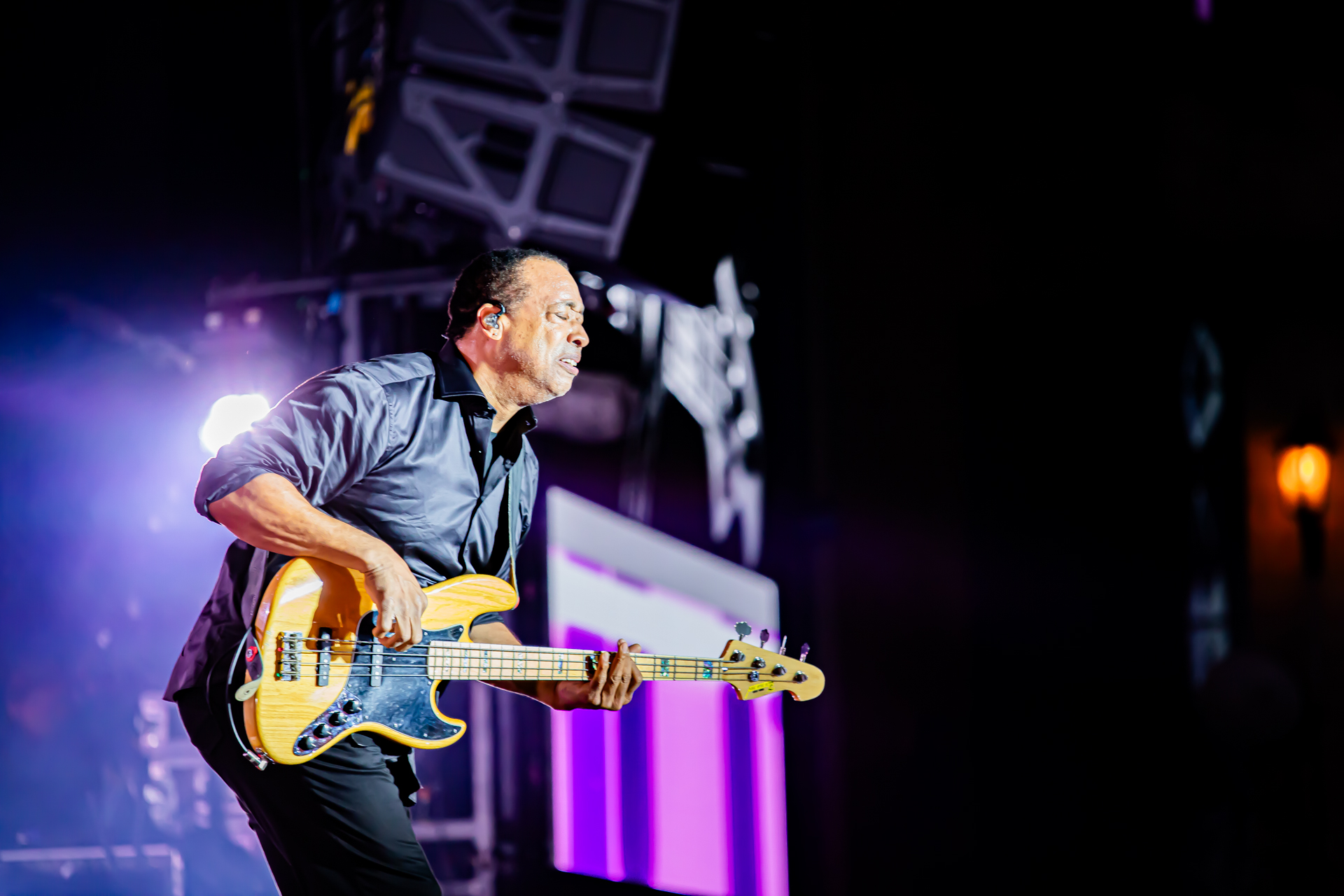 Nile Rogers & Chic @ Marktrock, picture 18, photographed by Leen Verlinden - FrontView Magazine