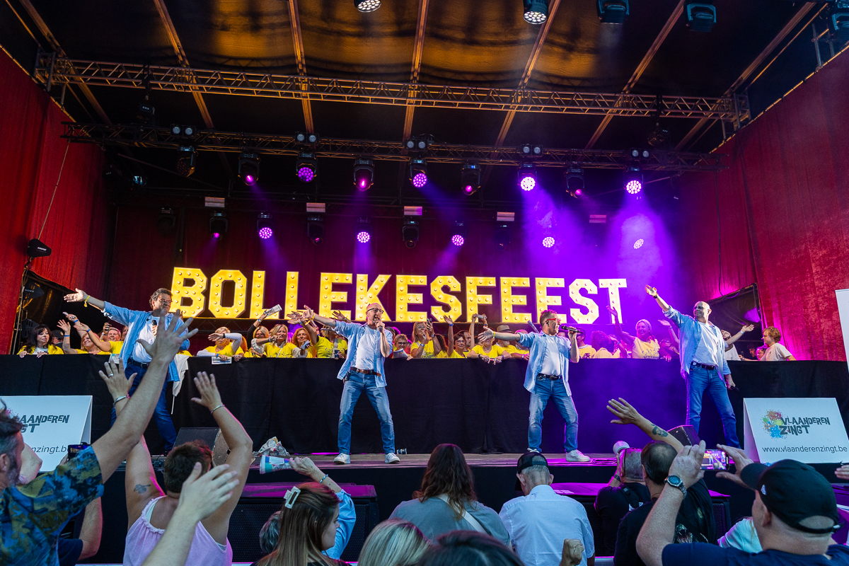4TACT - Vlaanderen Zingt @ Bollekesfeesten Antwerpen, foto 15, foto's door Paul Jongeneelen - FrontView Magazine