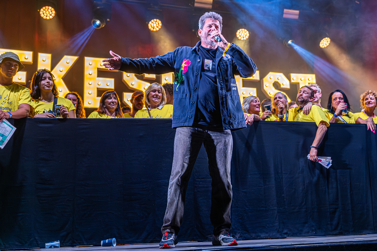 Eric Goossens @ Bollekesfeesten Antwerpen, foto 11, foto's door Paul Jongeneelen - FrontView Magazine