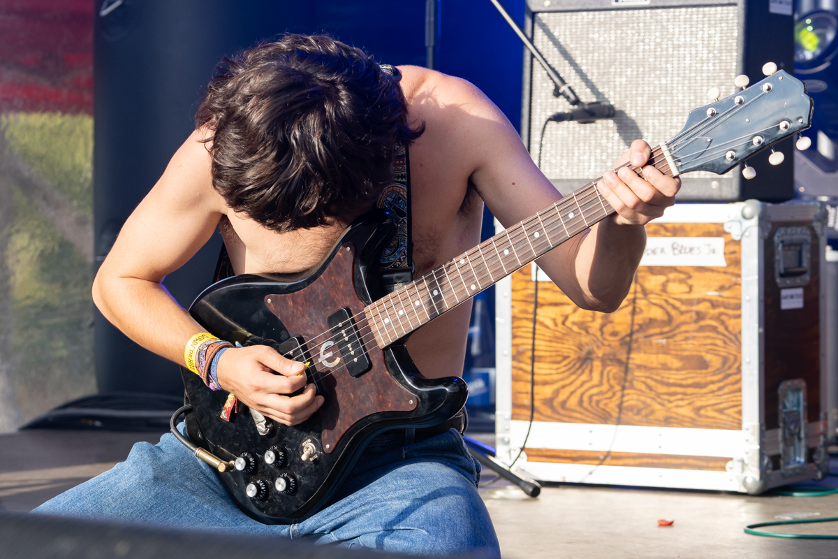 Travo @ Down The Hill, picture 2, photographed by Koen Marcoen - FrontView Magazine