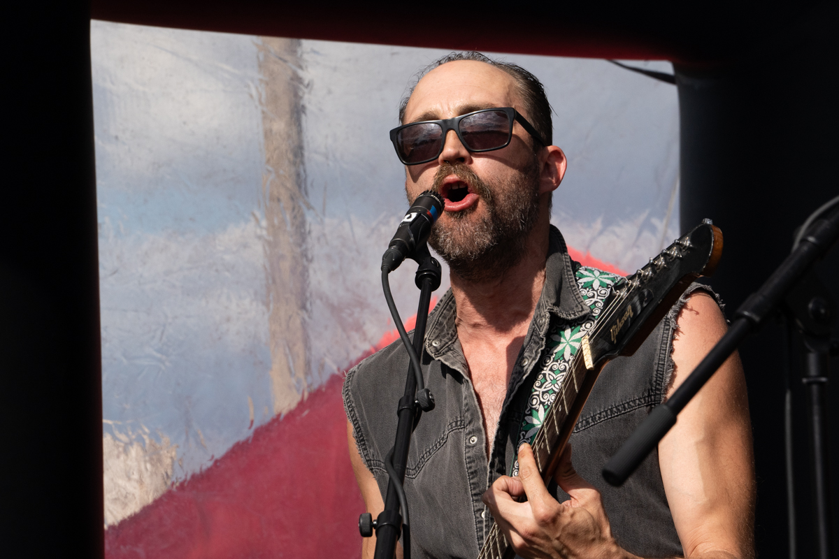 Wheel of Smoke @ Down The Hill, picture 7, photographed by Koen Marcoen - FrontView Magazine