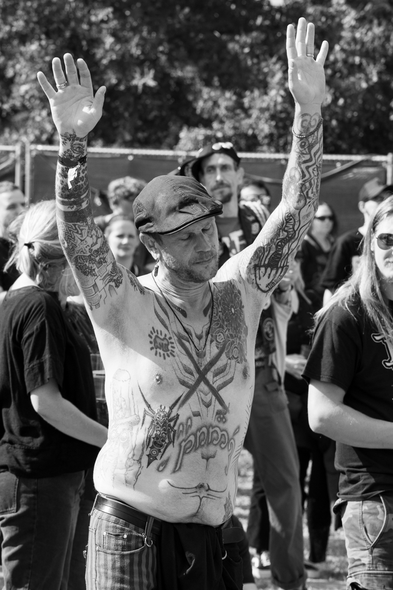 Wheel of Smoke @ Down The Hill, picture 8, photographed by Koen Marcoen - FrontView Magazine