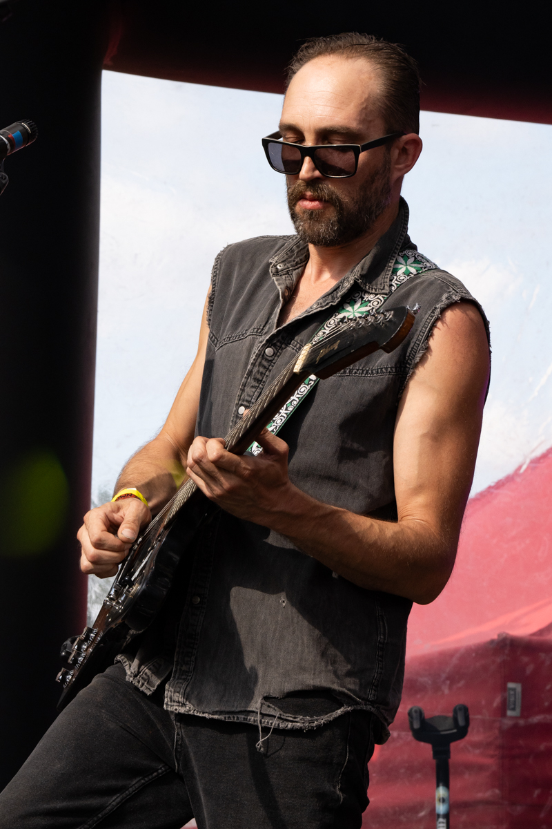 Wheel of Smoke @ Down The Hill, picture 11, photographed by Koen Marcoen - FrontView Magazine
