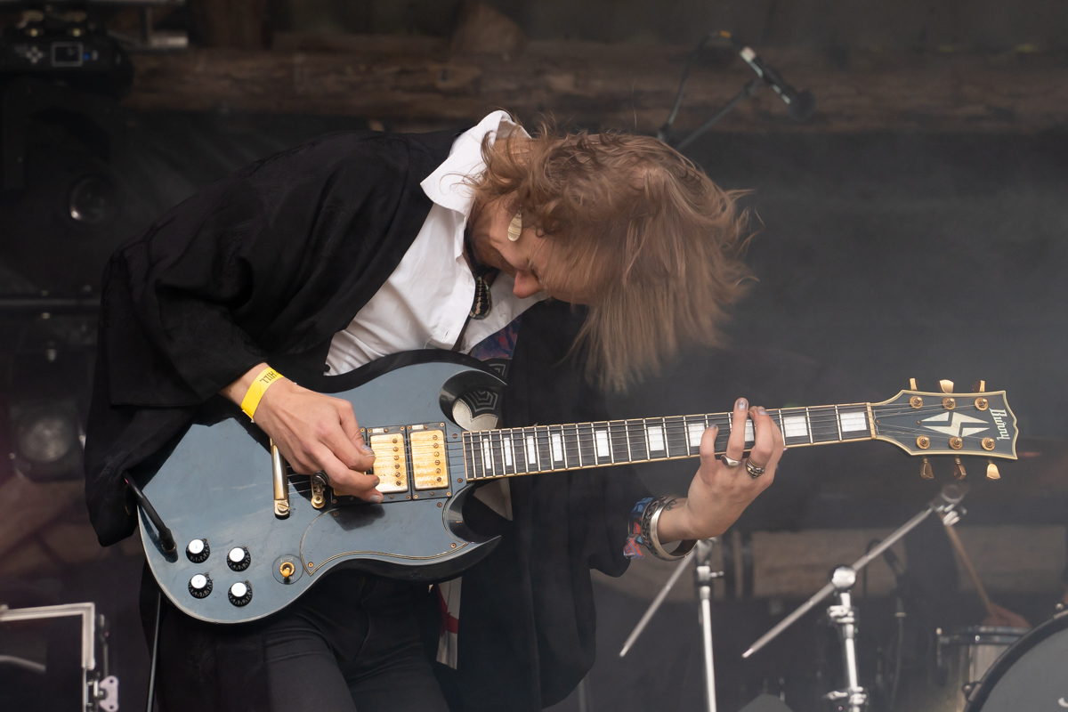 Skyjoggers & Sula @ Down The Hill, picture 11, photographed by Koen Marcoen - FrontView Magazine