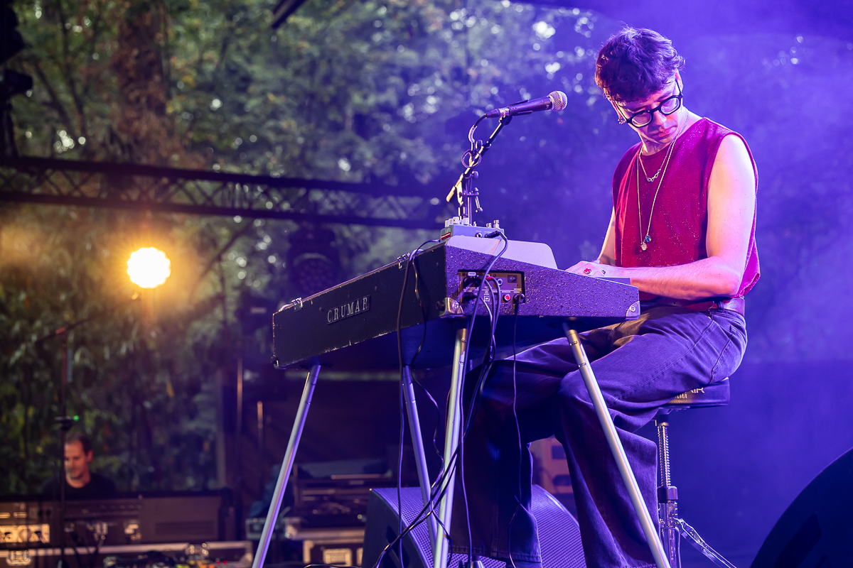 Dressed Like Boys @ OLT Rivierenhof, picture 2, photographed by Marc Verdonck - FrontView Magazine