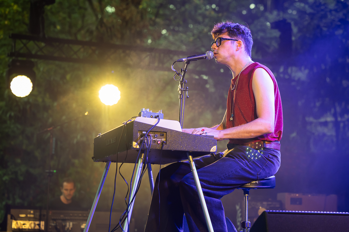 Dressed Like Boys @ OLT Rivierenhof, picture 5, photographed by Marc Verdonck - FrontView Magazine