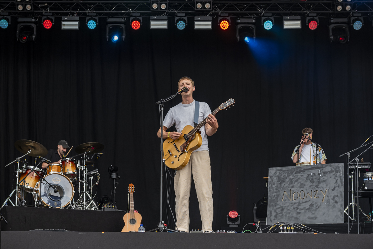 Noonzy @ Drift Festival, picture 7, photographed by Bart Janssens - FrontView Magazine