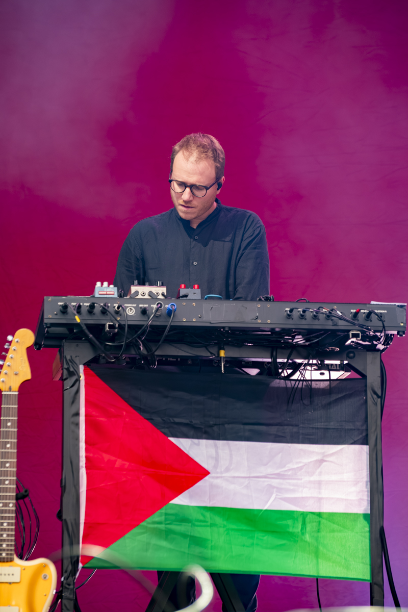 Whispering Sons @ Drift Festival, picture 11, photographed by Bart Janssens - FrontView Magazine