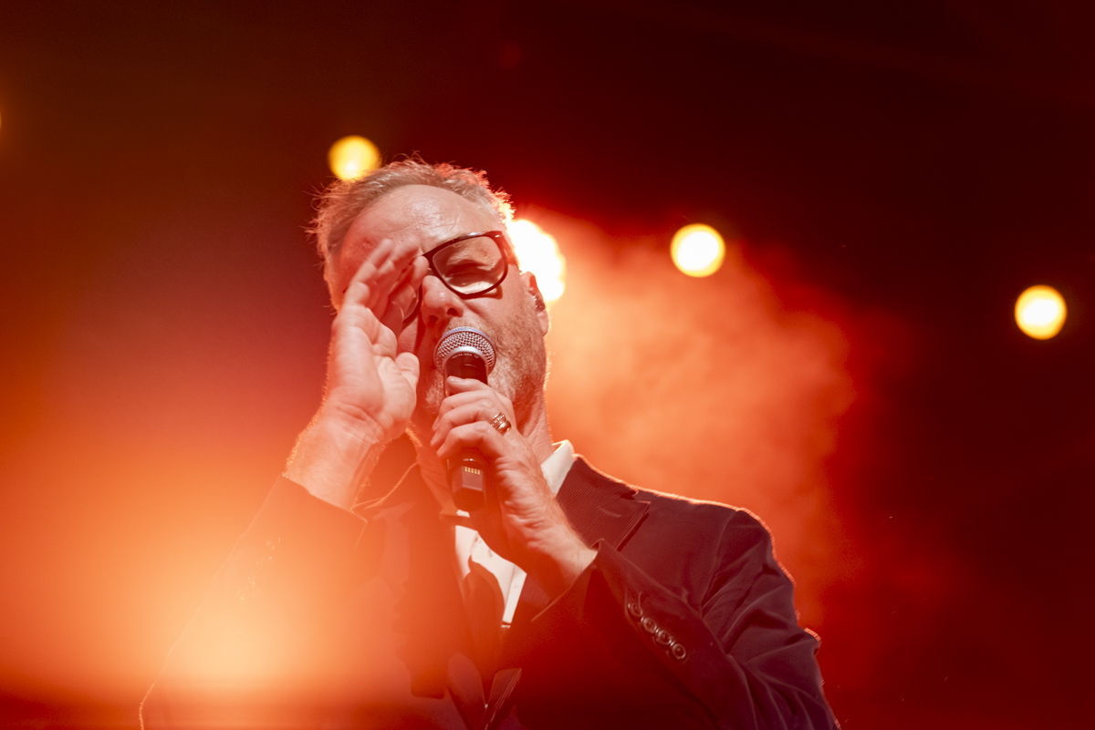 Matt Berninger @ OLT Rivierenhof, picture 3, photographed by Bart Janssens - FrontView Magazine