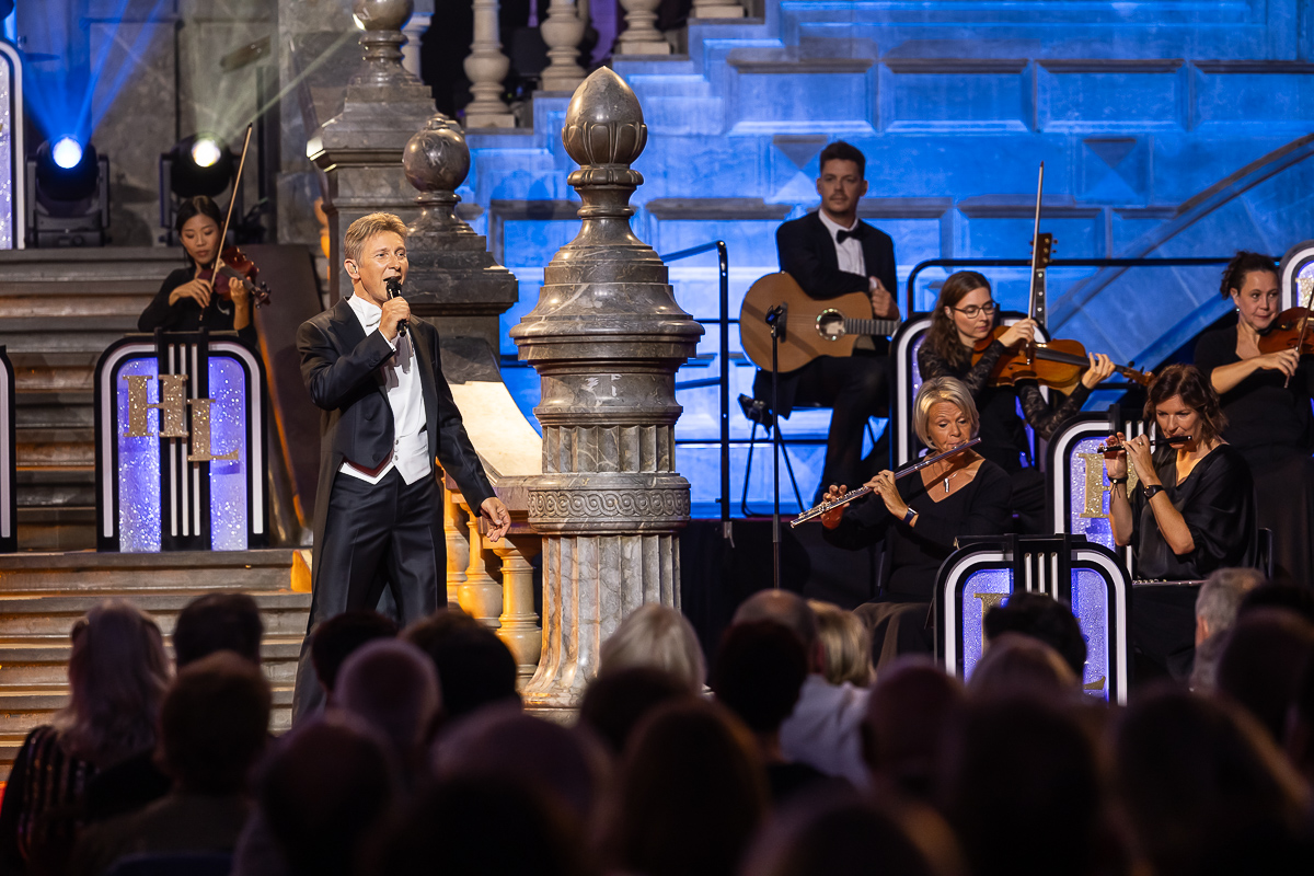 Helmut Lotti Goes Classic 30 Years jubileumtour @ Centraal station, picture 6, photographed by Marc Verdonck - FrontView Magazine
