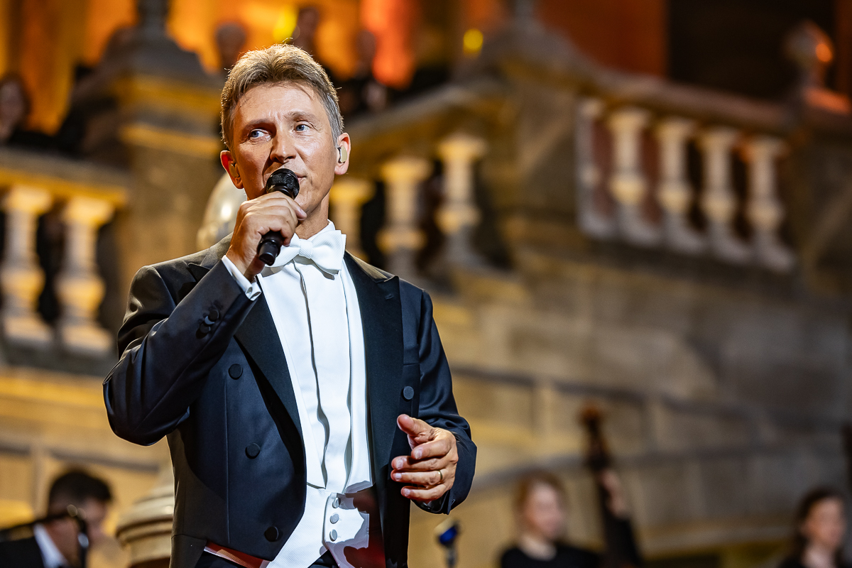 Helmut Lotti Goes Classic 30 Years jubileumtour @ Centraal station, picture 40, photographed by Marc Verdonck - FrontView Magazine