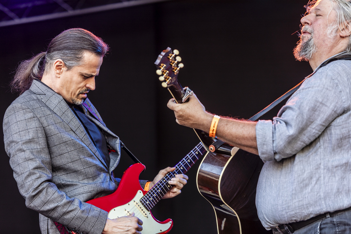 Cooking With Knopfler @ Villa Pace 2025, picture 1, photographed by Edwin Houdevelt - FrontView Magazine