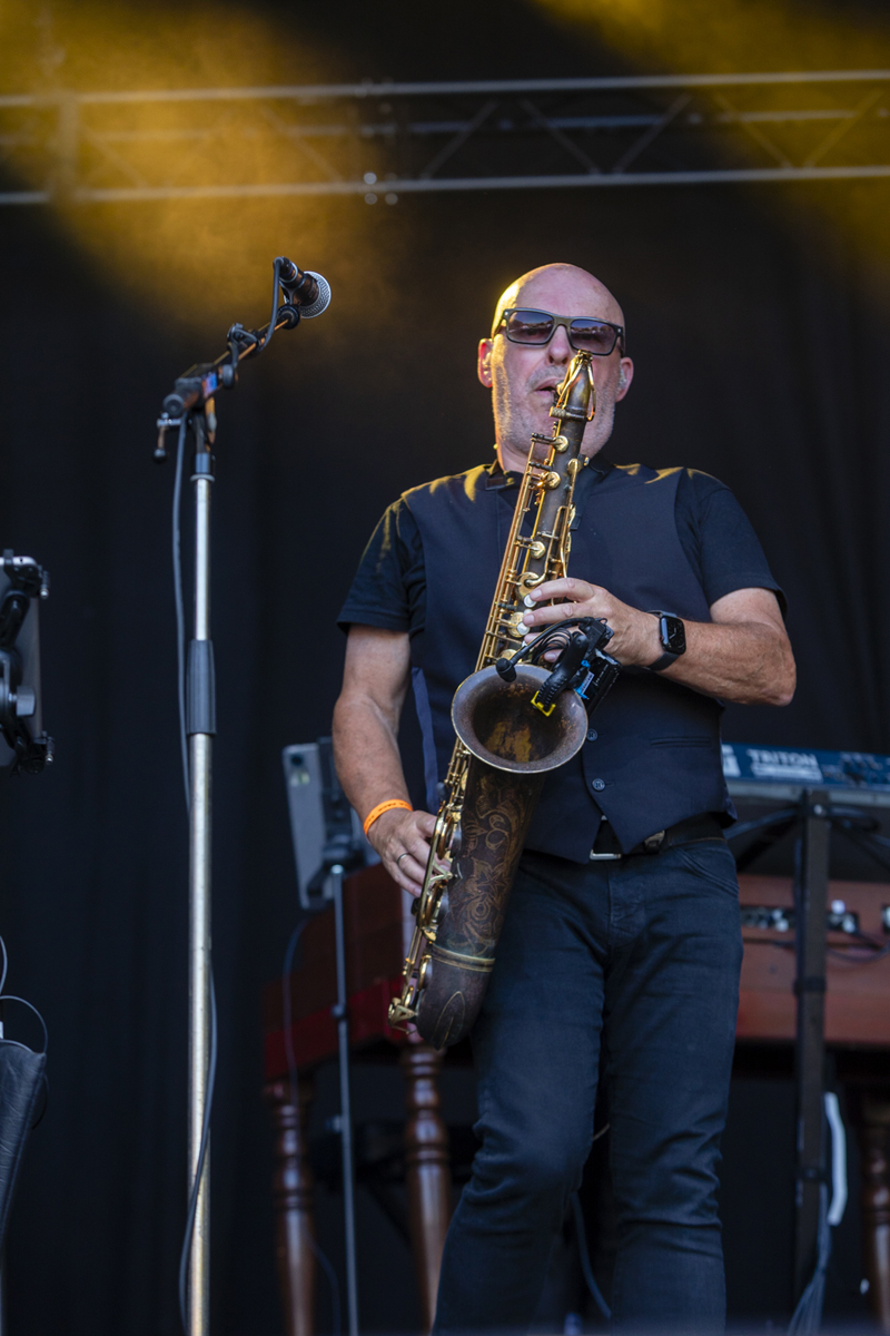 The Bruceband @ Villa Pace 2025, picture 8, photographed by Edwin Houdevelt - FrontView Magazine