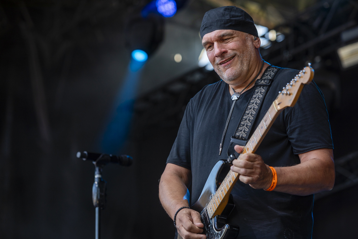 The Bruceband @ Villa Pace 2025, picture 10, photographed by Edwin Houdevelt - FrontView Magazine