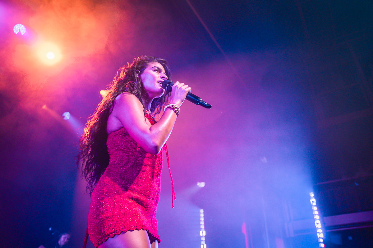 Jessie Reyez @ AB, picture 5, photographed by Jelle Meersschaut - FrontView Magazine