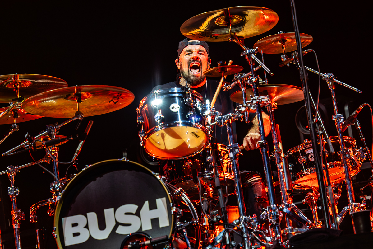 Bush @ AFAS Dome, picture 4, photographed by Dorien Goetschalckx - FrontView Magazine