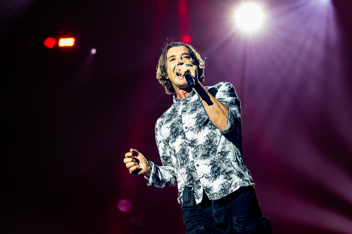 Bush @ AFAS Dome, picture 7, photographed by Dorien Goetschalckx - FrontView Magazine